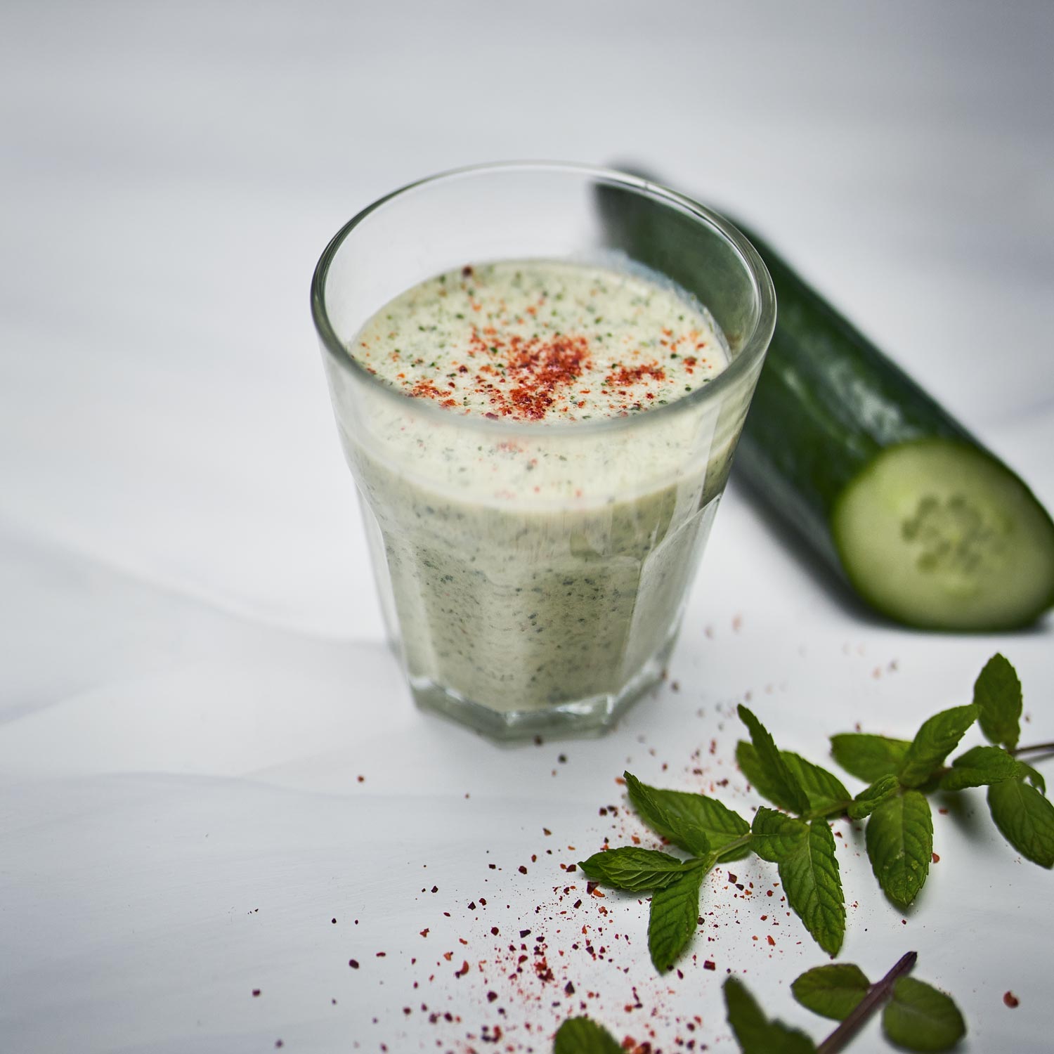 Soupe froide au concombre