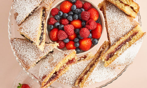Gâteaux sandwichs à la confiture