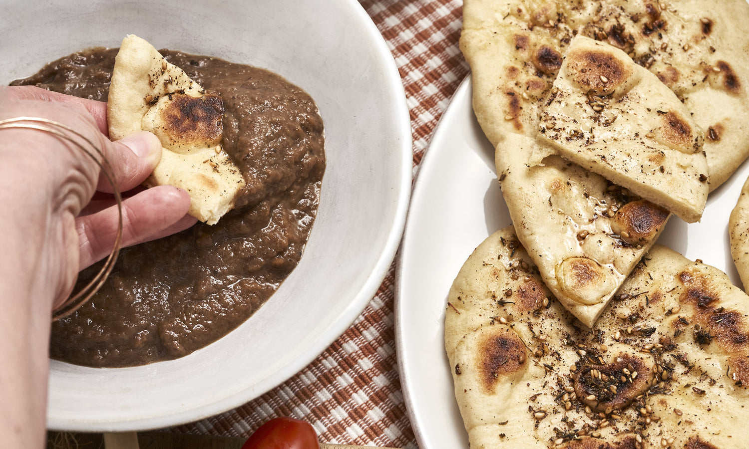 Pains Pita au Zaatar et Caviar d'Aubergine