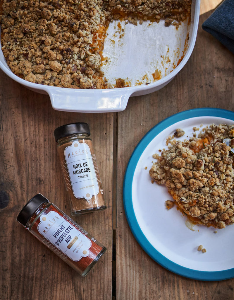 Crumble de patates douces et noix de pécan