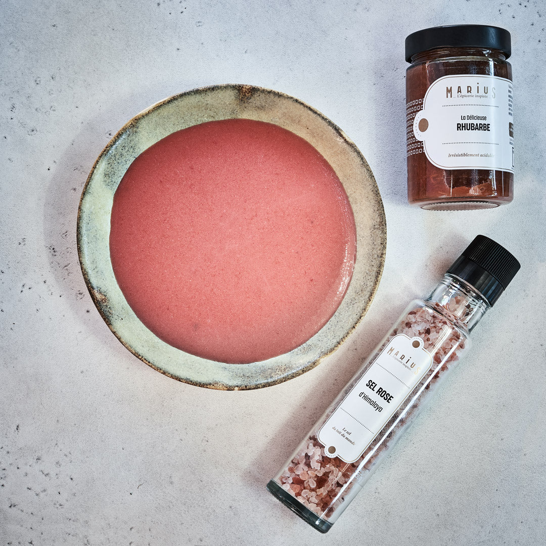 Soupe froide de rhubarbe à la framboise