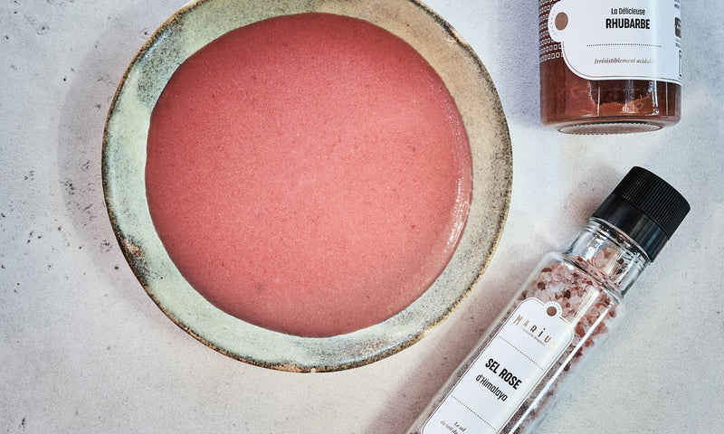 Soupe froide de rhubarbe à la framboise