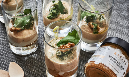 Verrines de truite au pesto de roquette